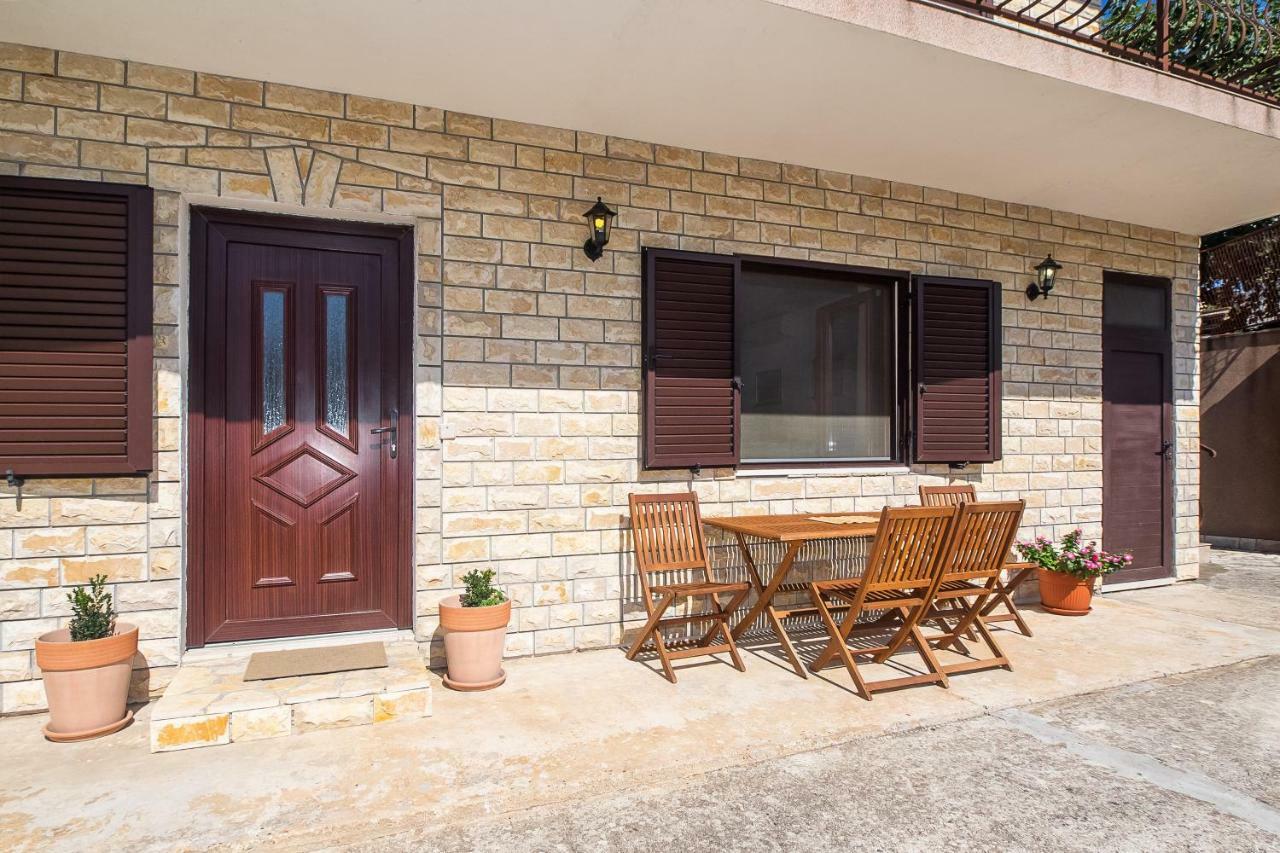 Olivera Apartamento Trogir